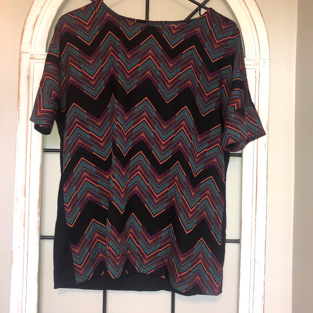 NEW The Limited ZigZag Top